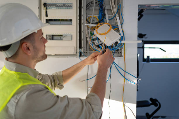 Best Electrical Outlet Repair  in Walnut, IL