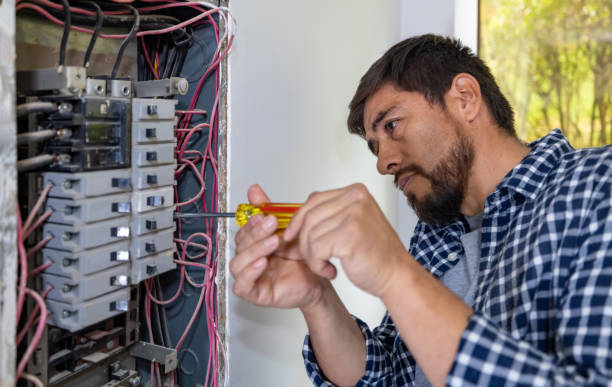 Best Circuit Breaker Repair  in Walnut, IL